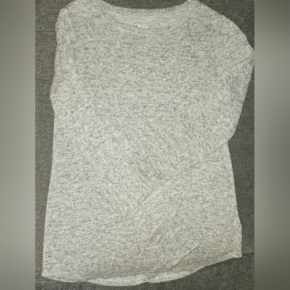 Justice gray soft long sleeve shirt size 14 - Picture 3 of 3